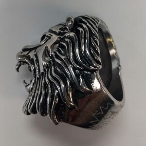 Men’s Stainless Steel Lion Head Ring – Roaring Lion – Jon 3:16 Engraved